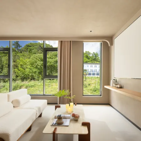 By the Hills · Lure Luxury Designer Valley Resort (Sanqingshan Scenic Area)