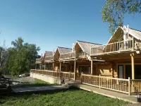 Mountain Rest & River Journey | Songman Collection Simone | Detached Wild Luxury Holiday Homestay - Airport Shuttle