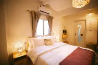 Ewan Pyramids Inn - Inns