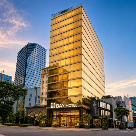 Bay Hotel Ho Chi Minh Отели рядом с достопримечательностью «Парк 30/4»