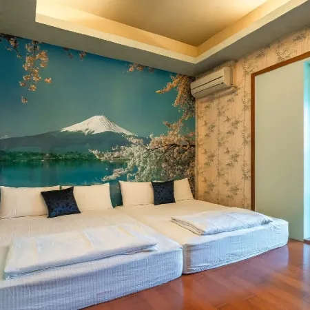 Leisure Hostel