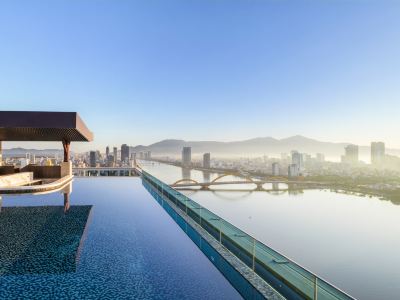 TUI BLUE Han River