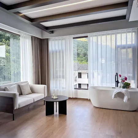 Changrunge · Zen Nourish RetreatBoutique Homestay (Jizu Mountain Scenic Area Branch)