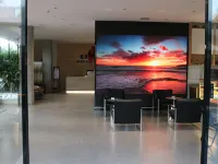 MEEAN Coffee Hotel - Parkering