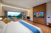 Yuman Residence · Zhendian AURA Boutique Scenic Apartment (Kunming Dianchi) - Sea View