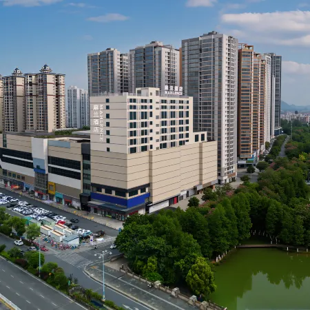 Mahlence Hotel