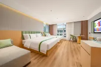 GreenTree Inn Express Hotel - parking