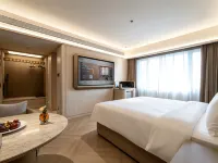Crystal  Hotel  Shenyang Zhongjie lmperial Palace Hotels near Shenhe
