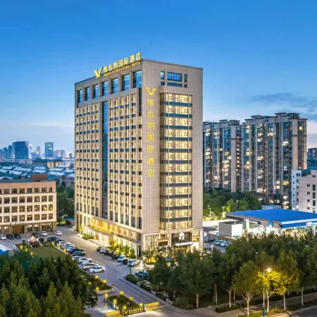 Vienna International Hotel (Dongying Wuyue Square Branch)