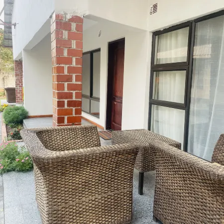 MAV APARTMENTS