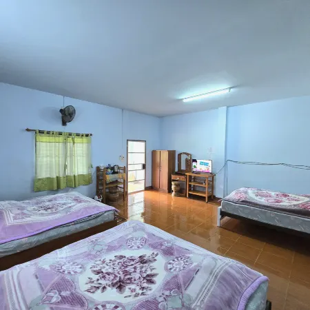 Pernjai Homestay 3beds