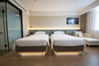EZZI Hotel (Huijia Times Hami Shopping Center) - balcony