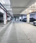 Pareisi Max Hotel - parking