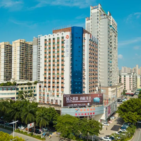Baimei Hotel (Maoming High-speed Railway Station North Square)