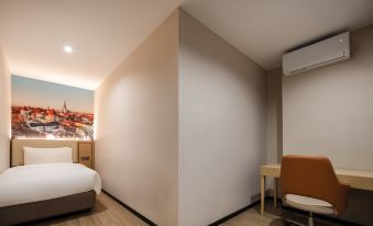 Le East Asia Smart Hotel (Liguo Branch)