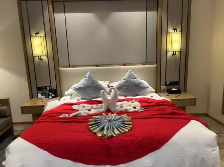 Chaojing International Hotel