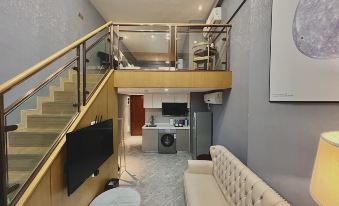 Weixiangwu  Apartment (Hanxi Changlong Wanbo Tianhe City store)