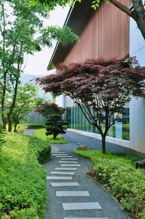 Kunming Tianmashan Hot Spring Holiday Villa