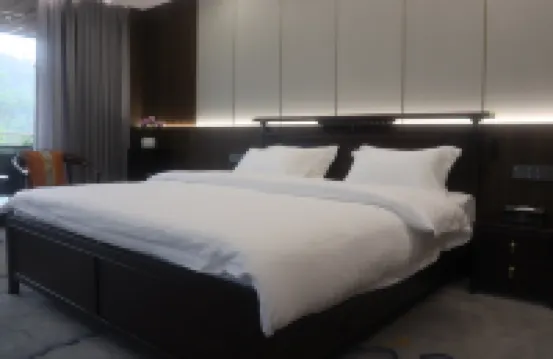 Guilin Lindu Qiju Resort