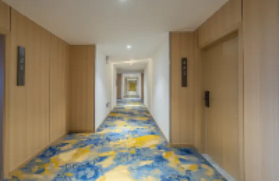 Yueyang Xiaoxiang Pearl Hotel (Yueyang Building Scenic Area)