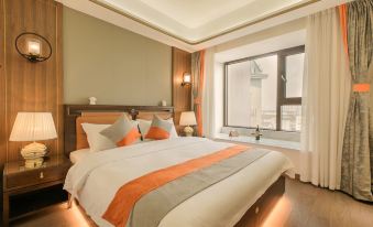 Dujiangyan Xianshan Yueju Light Luxury Homestay