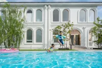 Arpo Pool Villa Riverside Bangkok - Villas