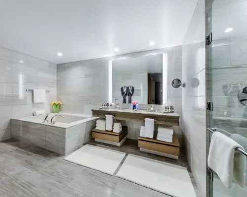 InterContinental Hotels LOS ANGELES DOWNTOWN by IHG Rooms Photos