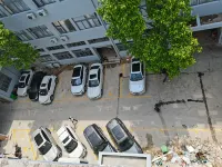 PiIton HOTEL - Parkplatz