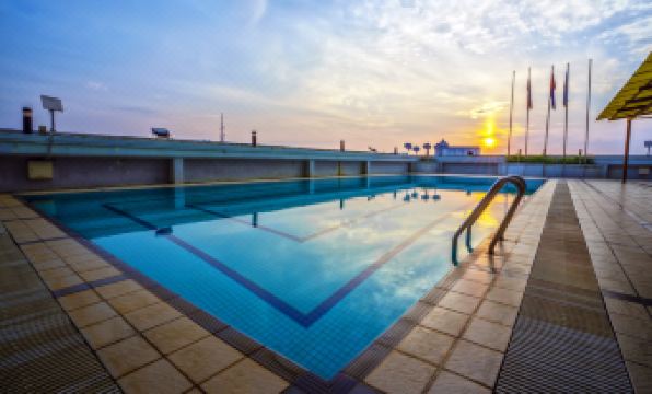 Crystal Crown Hotel JB