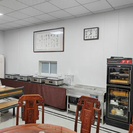 Jiayuan Hotel