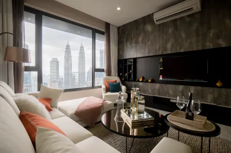 8 Kia Peng Residences by Times 8 Отели рядом с достопримечательностью «Rumah Penghulu Abu Seman»