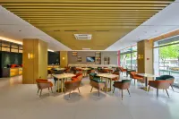Romantic Season Hotel (Shenyang Middle Street Imperial Palace and Commander Zhang's Mansion) - breakfast
