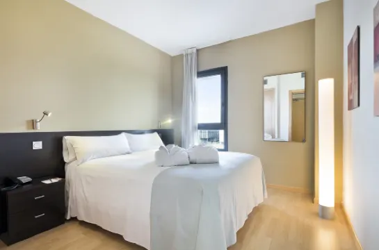 Madrid Airport Suites, Affiliated by Meliá