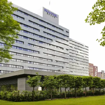Novotel Amsterdam City Hotels near Zuideramstel