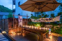 Mountain View Designer Holiday Micro Hotel (Tangkou South Gate, Huangshan Scenic Area)