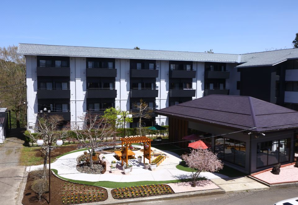 hotel overview picture
