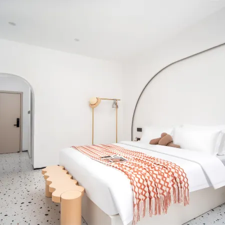Beihai Qili Yuanshe Homestay (Yintan International Passenger Terminal)