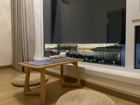 Hua Miao Guesthouse Отели рядом с достопримечательностью «Interception Memorial Garden»