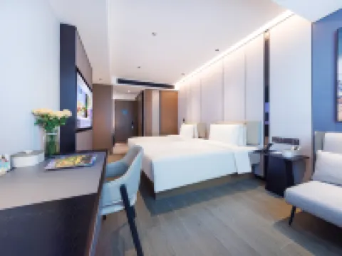 Atour Hotel Shenzhen Futian Huaqiangnorth Pedestrian Street Hotels in Shenzhen
