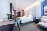 Atour Hotel Shenzhen Futian Huaqiangnorth Pedestrian Street Hotels near Shenzhen Railway Station