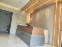 Century Business Hotel (Wuhan Sunac Zhigu Xinlu Village Subway Station) Hotels near Dahualing University Town