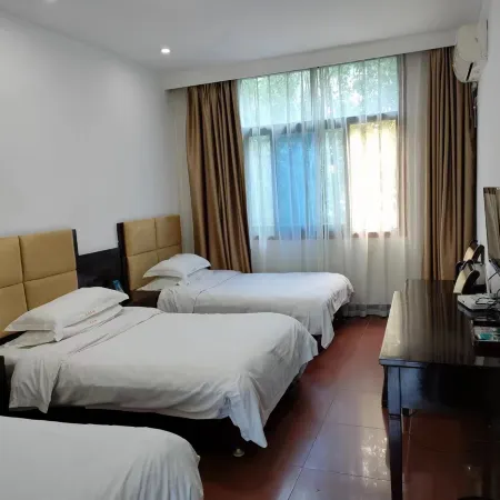 Yongxing Yinhe Hotel