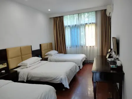 Yongxing Yinhe Hotel Отели рядом с достопримечательностью «Yongxing Times Square»