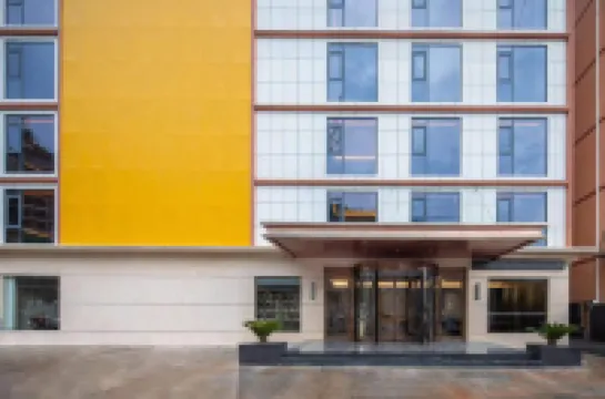 品格麗呈酒店（西雙版納景洪嘎灑國際機場高鐵站店） 鄰近西雙版納嘎灑機場的酒店