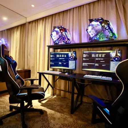 Xinghe Movie and E-sports Homestay (Heyuan Asia's Tallest Fountain)