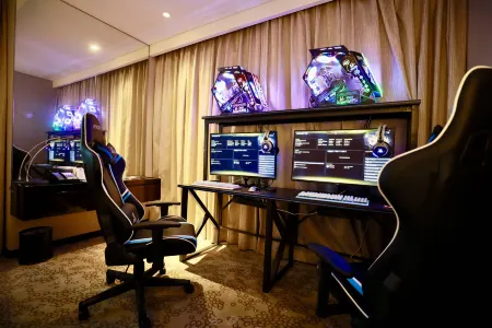 Star River Cinema Esports Hotel (Heyuan Asia's tallest fountain store) Отели рядом с достопримечательностью «Wutong Mountain Park»