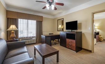 Best Western Plus Monica Royale Inn  Suites