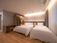 Comfort Inn Yeouido Hotel dekat Jembatan Mapo