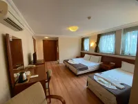 Triada Gayrettepe Hotel in zona The Guide Istanbul