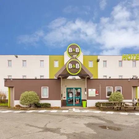 B&B Hôtel Tours Nord 2 La Petite Arche